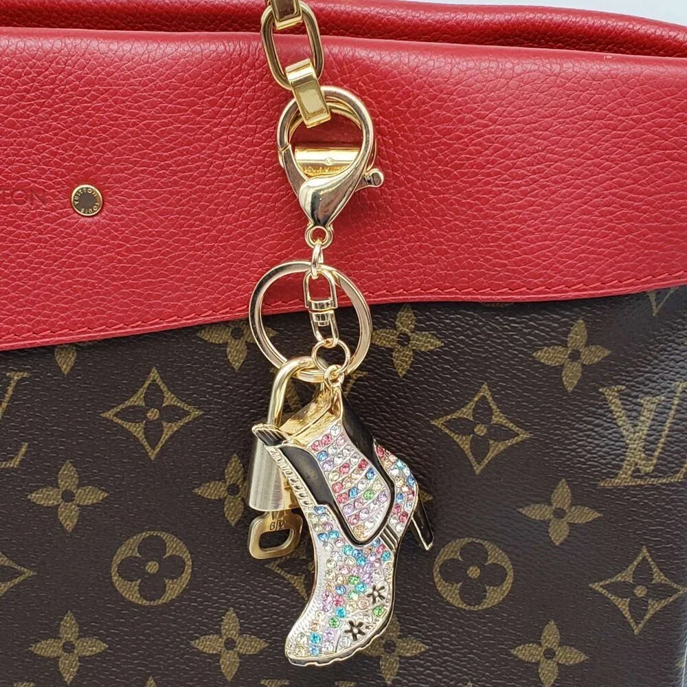 Authentic LV Gold Padlock & Key 🔑 Designer Bag Charm w/ Unbranded Shoe Keychain